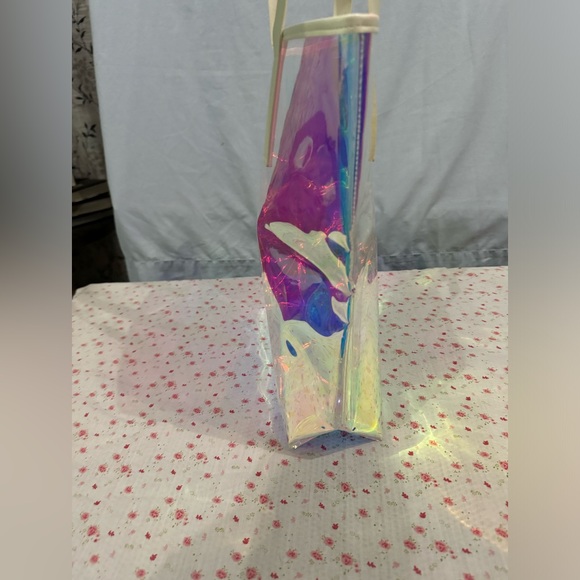 Holographic Iridescent Kate Spade Vinyl Tote 💕🐇Free Shipping! 😘💌 - Picture 5 of 9